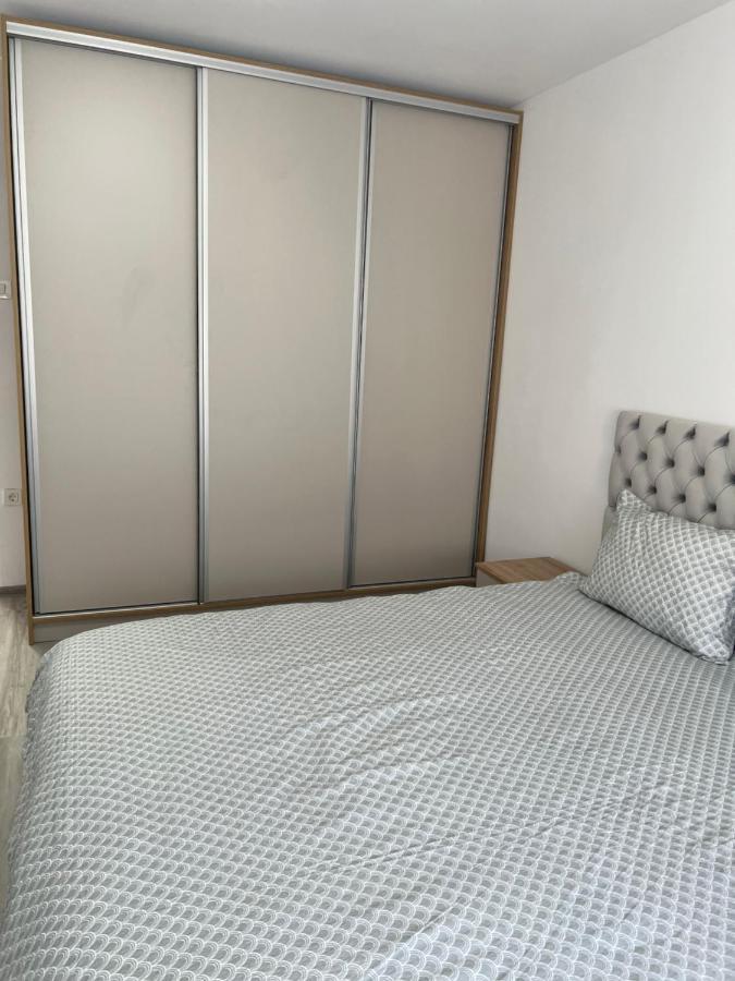 Apartament Tudor オラデア エクステリア 写真